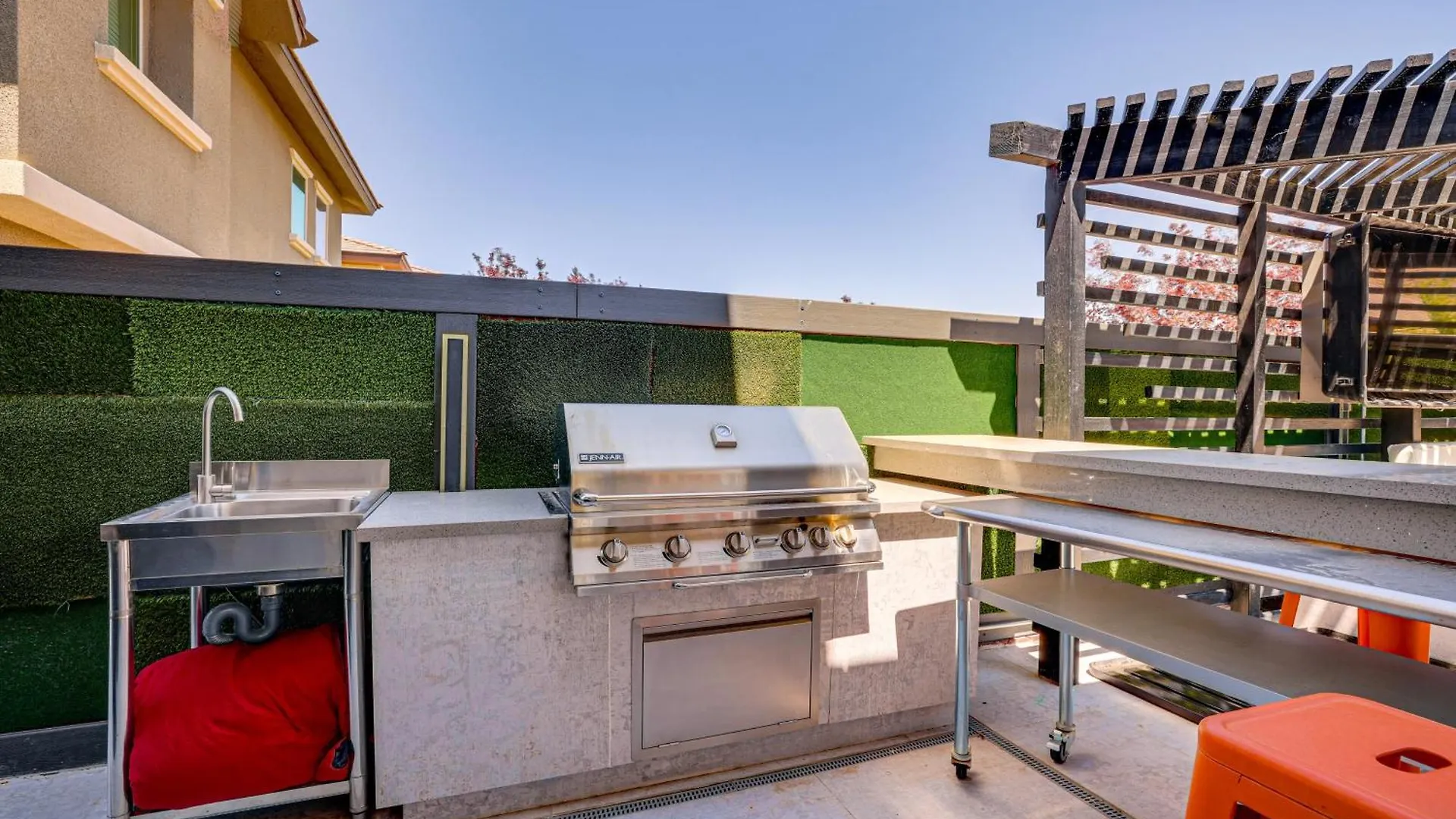 Summerlin Luxury-Modern Home With Pool And Cabana! ラスベガス 0*,  米国