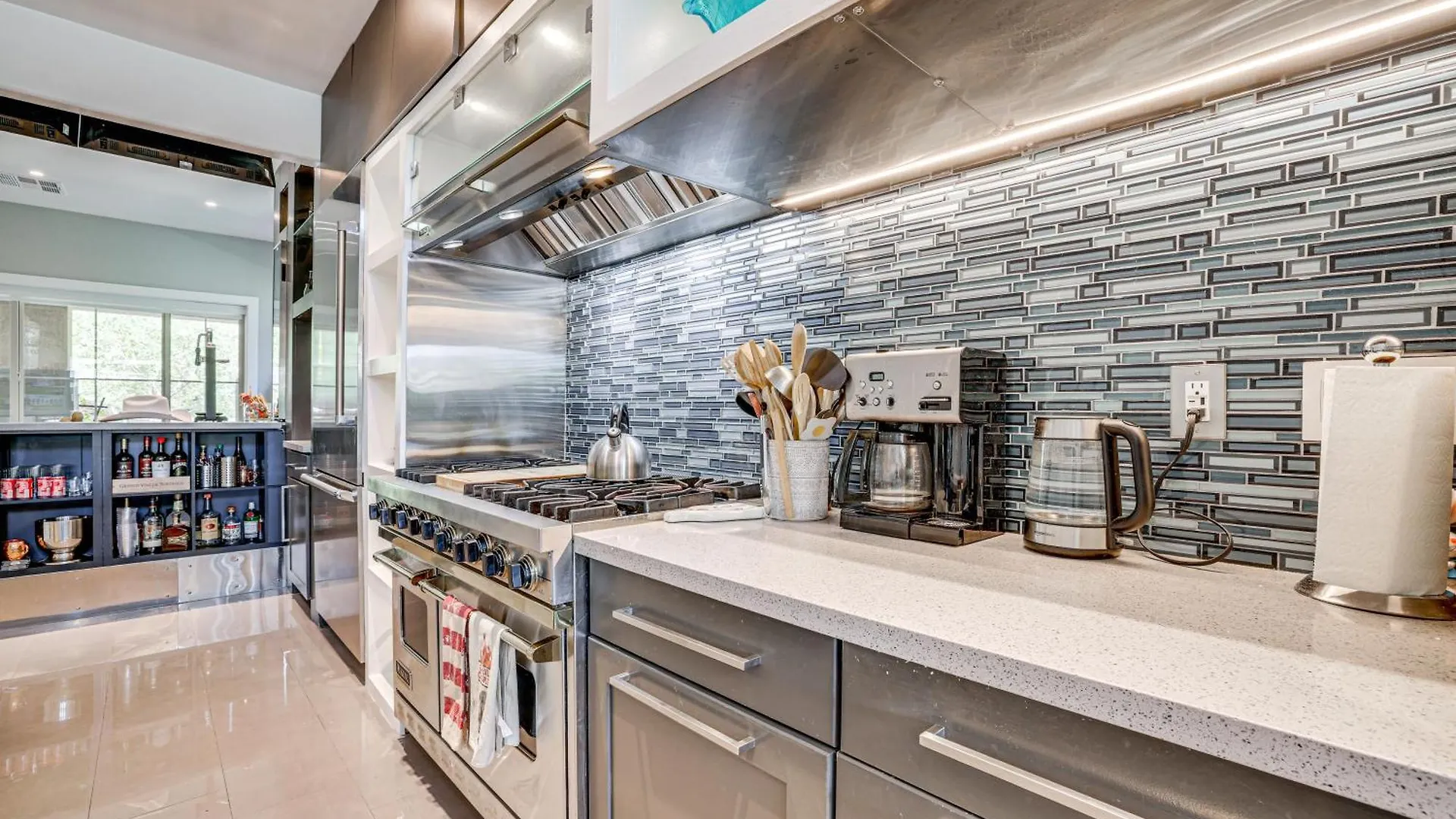 Summerlin Luxury-Modern Home With Pool And Cabana! ラスベガス 別荘